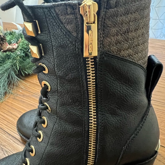 MK black, brown and gold boots. Wms sz 6 - Picture 3 of 3